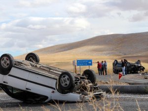 Yunak’ta Trafik Kazası: 10 Yaralı
