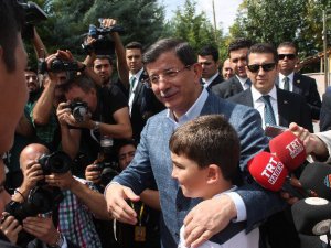 Davutoğlu’ndan İstifa Eden Bakanlar Açıklaması