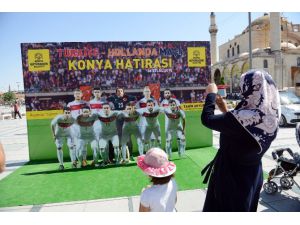 Milli Maçlar Öncesi Kurulan Hatıra Köşesi İlgi Gördü