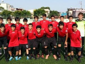 Belediyespor U14 eve döndü