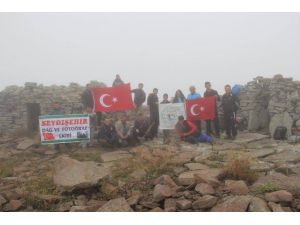 Beyşehir’de Doğaseverlerden Cumhuriyet Tırmanışı