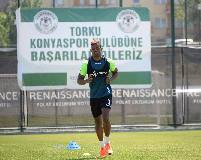 Torku Konyaspor’da Dossa Junıor Formaya Hasret