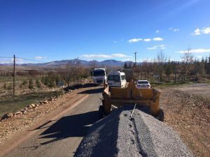 Beyşehir’de Yol Çalışmaları Sürüyor