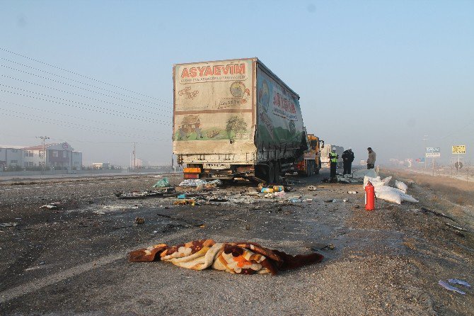 Konya’da Zincirleme Trafik Kazası: 2 Ölü, 1 Yaralı