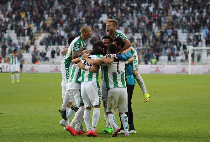 Torku Konyaspor, 15 Bin 500 Seyirci Ortalamasıyla Oynadı