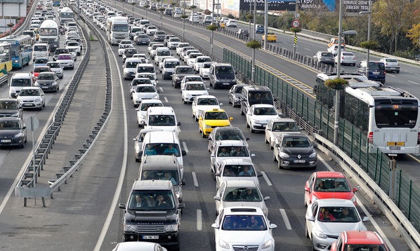 Hava kirliliği trafik kazalarından tam 7 kat fazla vuruyor