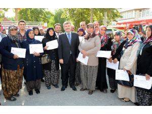 Konya Büyükşehir Belediyesi’nden Tarıma Ve Tarımsal Eğitime Destek