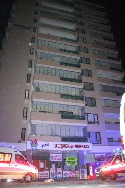 Apartmanın 13. Katından Düşen Kadın Öldü