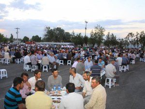 Karatay mahalle iftarları başladı