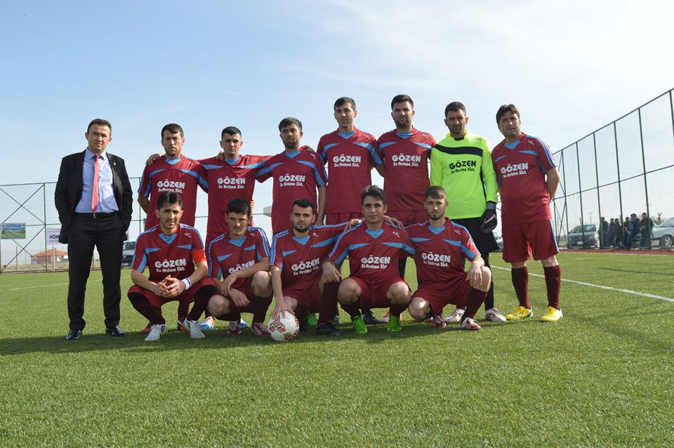 Kıran kırana geçen maçta gülen taraf Kaputaşspor oldu.