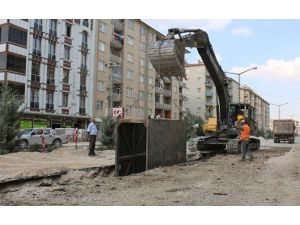 Konya’nın Üç İlçesine Kanalizasyon Şebekesi Döşeniyor