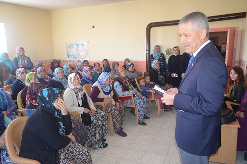 Çalışkan'dan Kadın Çobanlara Seminer