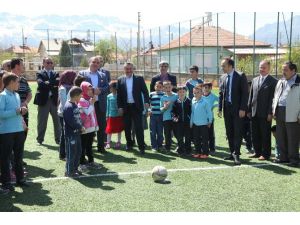 Seydişehir Belediyesi’nden Spor Sahası