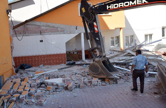 Aksaray’da Paralel Yapının Dershane, Okul Ve Yurtlarına, Yıkım Ve Mühürleme