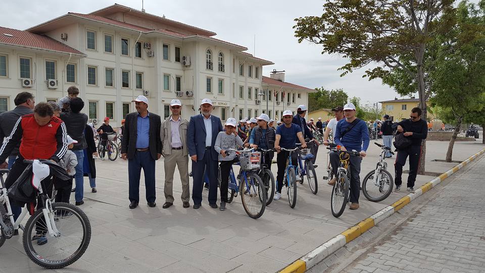 1. Tuz Gölü Bisiklet Şenliği Eskil'de Başladı