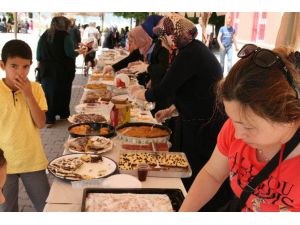 Kulu’da Yardıma Muhtaç Öğrenciler Yararına Kermes