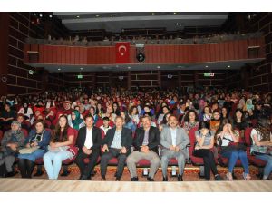 Akşehir’de "Bozkır’ın Sırrı Türk Peygamber’ Paneline Yoğun İlgi