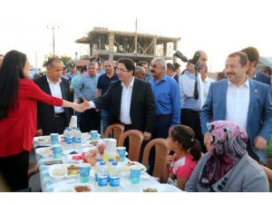 Aksaray’da Mahallede İftar Coşkusu