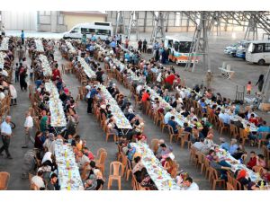 İftar Bereketi Somuncu Baba Külliyesi’ne Taşındı