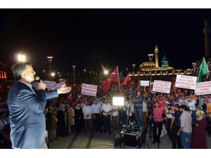 Akyürek: “Tüm Dünyaya Demokrasi Dersi Veriyoruz”