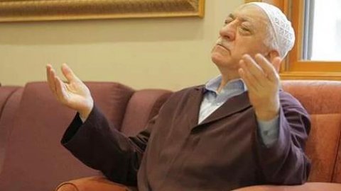 Gülen'in doğduğu ev umumi tuvalet oluyor!