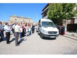 Beyşehir’de hacı adayları dualarla kutsal topraklara uğurlandı