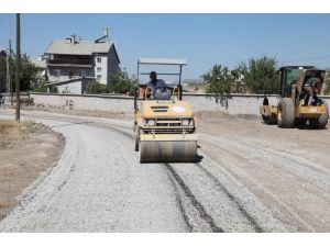 Seydişehir Belediyesi yol çalışmalarına devam ediyor