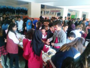 Akşehir’de şehitler için kermes