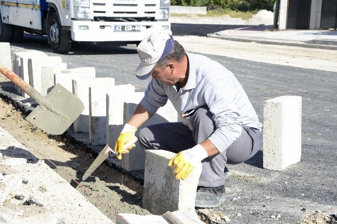 Meram Belediyesi yol düzenleme ve alt yapı çalışmalarına devam ediyor