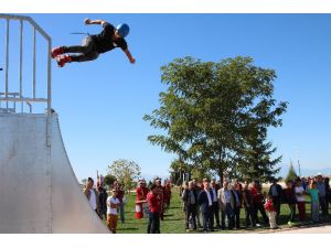 Beyşehir’de Skate Park, akrobasi gösterileriyle tanıtıldı