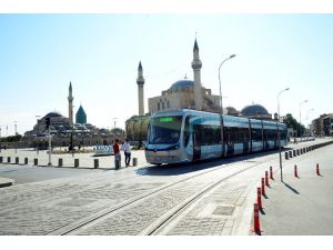 Konya’ya üniversiteyi yeni kazanan öğrencilere ulaşım 7 gün ücretsiz