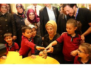 Emine Erdoğan, Selçuklu Kelebek Bahçesini gezdi