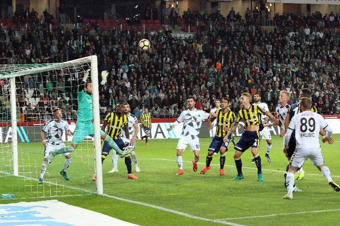 Konyaspor 0 Fenerbahçe 1 (Maçtan dakikalar)