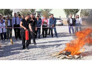 Aksaray Devlet Hastanesi’nde yangın söndürme tatbikatı