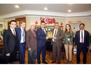 Ereğli Belediye Başkanı Özgüven’den MEDAŞ’a plaket