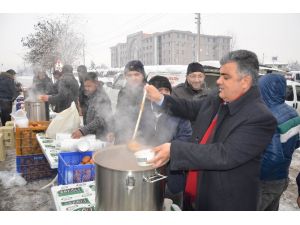 Halep’e Yardım Konvoyu Ereğli’de karşılandı