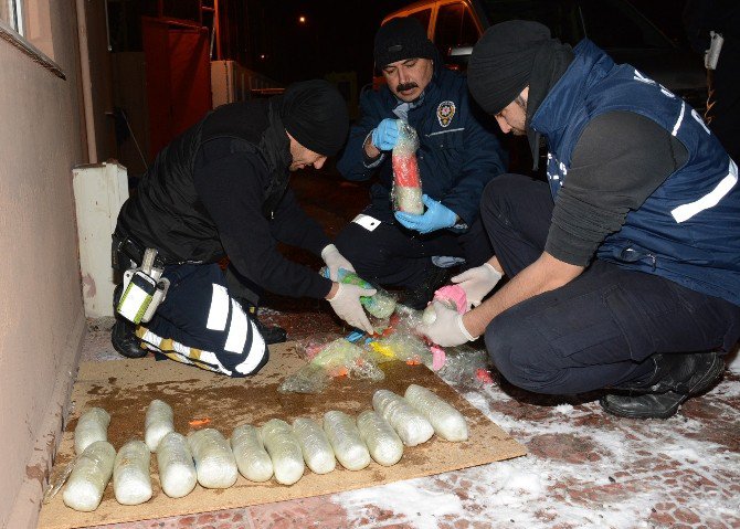 Benzin deposundan 30 kilo toz esrar çıktı