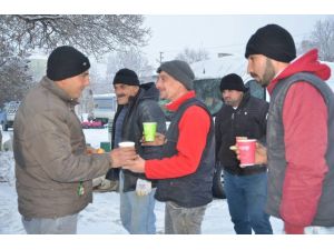 Ereğli’de pazar esnafına çorba ikramı