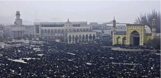 Çin, Son 3 Ayda Doğu Türkistan'da 3 bin 500 Cami Yıktı