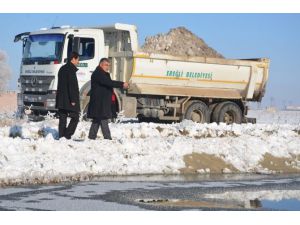 Kar suları Akgöl’ü canlandıracak