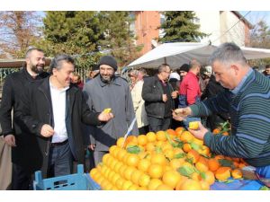 Başkan Tutal, pazarcı esnafıyla buluştu