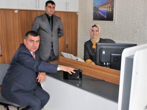 Beyşehir Kaymakamı Şahiner, nüfus müdürlüğünde incelemede bulundu