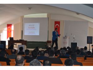 Kulu’da kişisel gelişim semineri