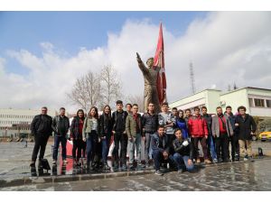 Ereğlili gençlerden Ömer Halisdemir’in kabrine ziyaret