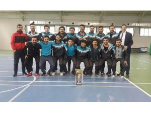 KTO Karatay Üniversitesi futsalda şampiyonluğa ulaştı