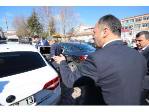 Belediye başkanından gazilere makam aracı jesti