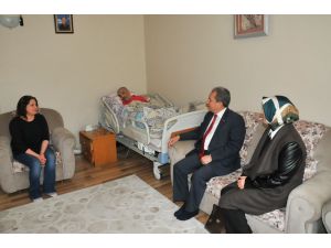 Başkan Akkaya’dan şehit ailelerine ziyaret