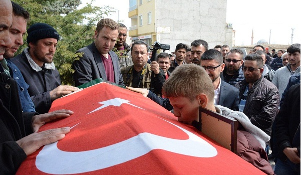 Doktor Hüseyin Ağır Dualarla Son Yolculuğuna Uğurlandı