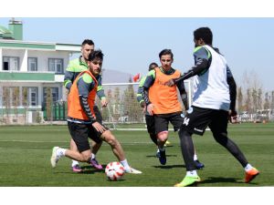 Konyaspor’da kupa mesaisi başladı