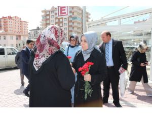 AK Parti’li Leyla Şahin Usta: “Lütfen sandığa gitmeyi ihmal etmeyelim"